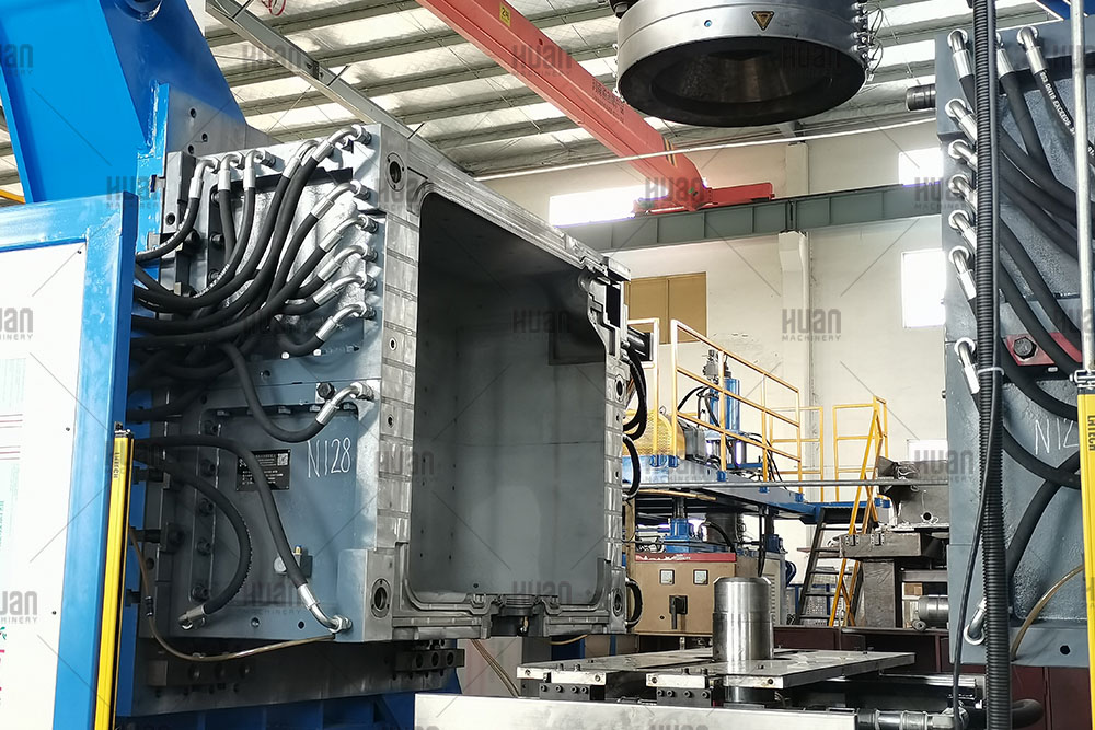 Solución automática de máquina para fabricar IBC antiestáticos de 3 capas