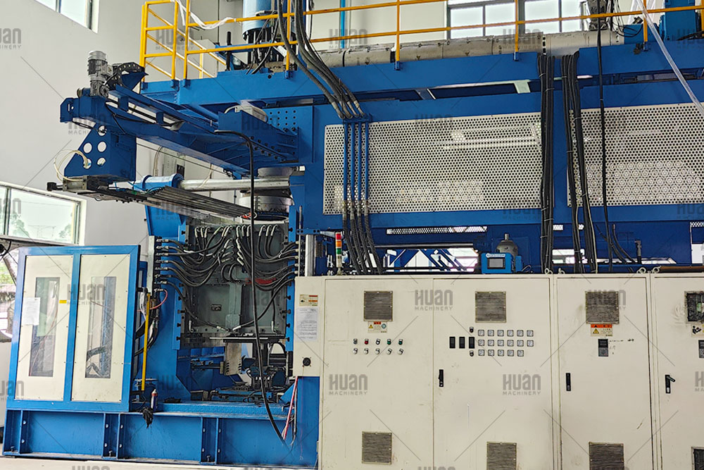 Solución automática de máquina para fabricar IBC antiestáticos de 3 capas