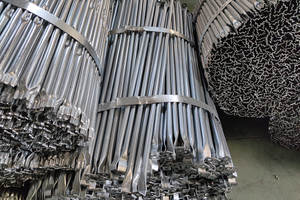 Tubería de acero galvanizada para contenedores IBC Tubería en relieve