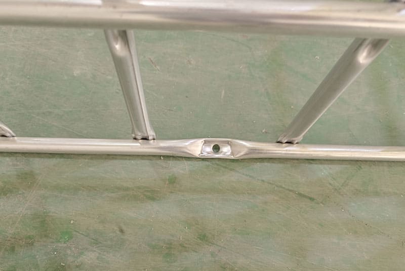 Perforaci&oacute;n de jaulas IBC