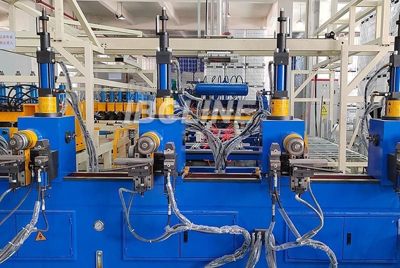 Dobladora de tubos IBC