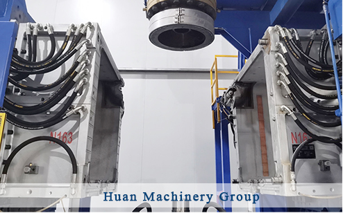 m&aacute;quina de moldeo por soplado ibc (5)