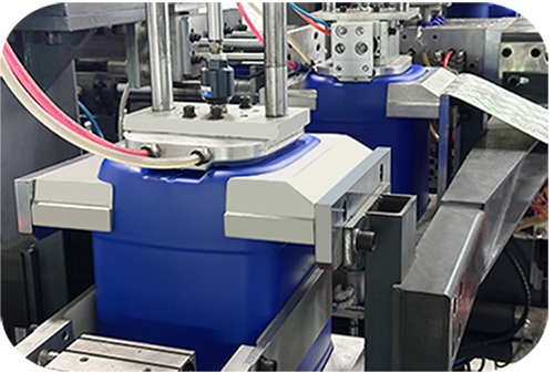 M&aacute;quina de moldeo por soplado 25L (23)