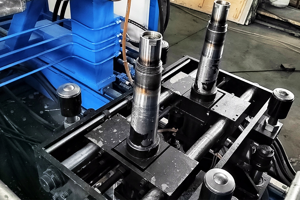 m&aacute;quina de moldeo de bols 200l