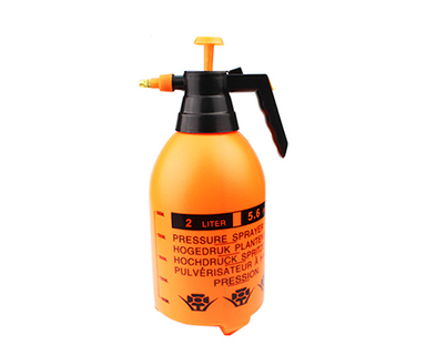 Rociador de botella manual de plástico PE de jardín 2L