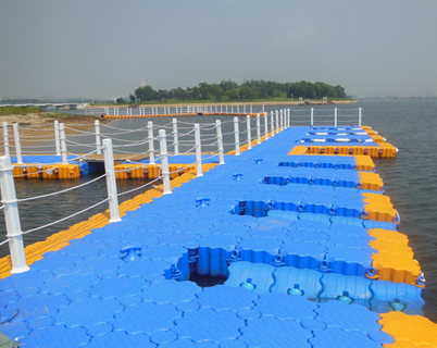 Plataforma flotante de HDPE