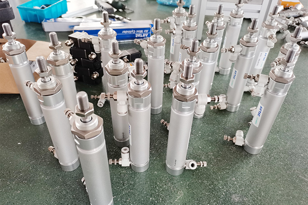 Máquina de prueba de fugas de botellas de 2 canales y 10 cabezales, bidón de plástico, equipo detector de fugas