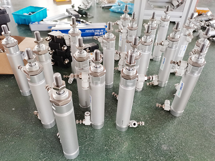 De alta velocidad, 8 cabezales, botellas cosméticas de detergente para ropa, detección de fugas, máquina de prueba de inspección de fugas