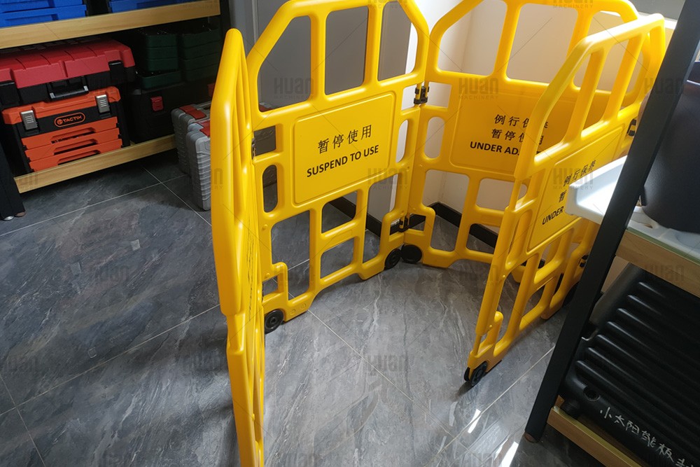 Barrera de carretera de plástico, barandilla de barrera de estacionamiento de tráfico extraíble/valla de plástico de seguridad extraíble