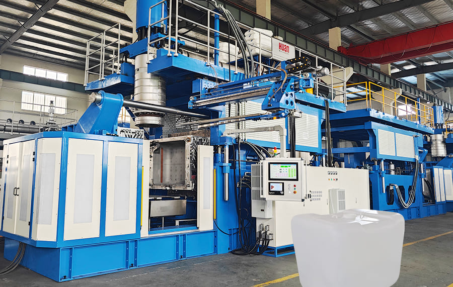 M&aacute;quina de moldeo por soplado de tanques IBC