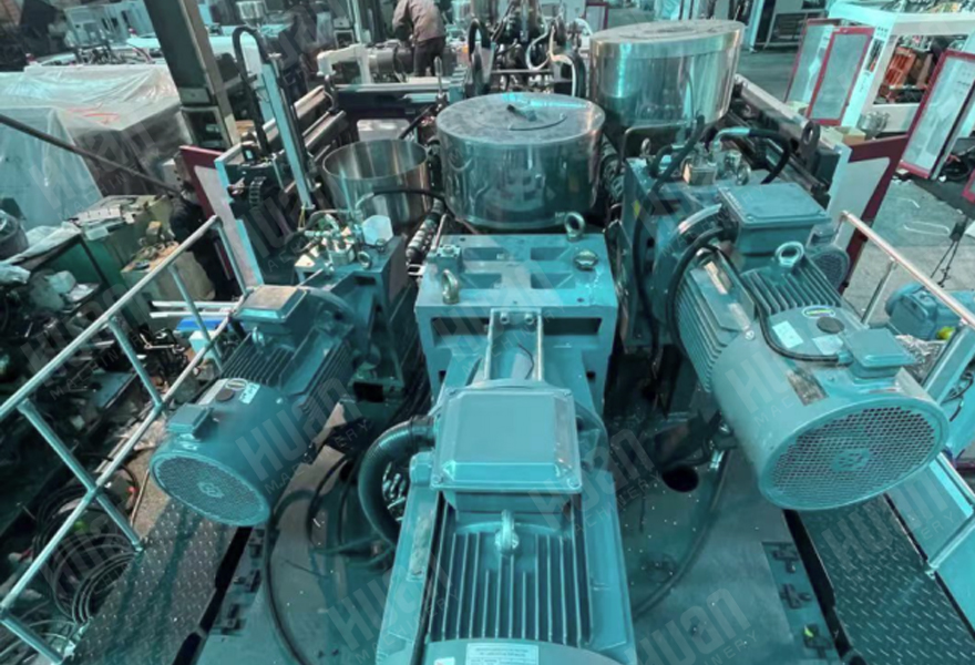 Tornillo de m&aacute;quina de 3 capas