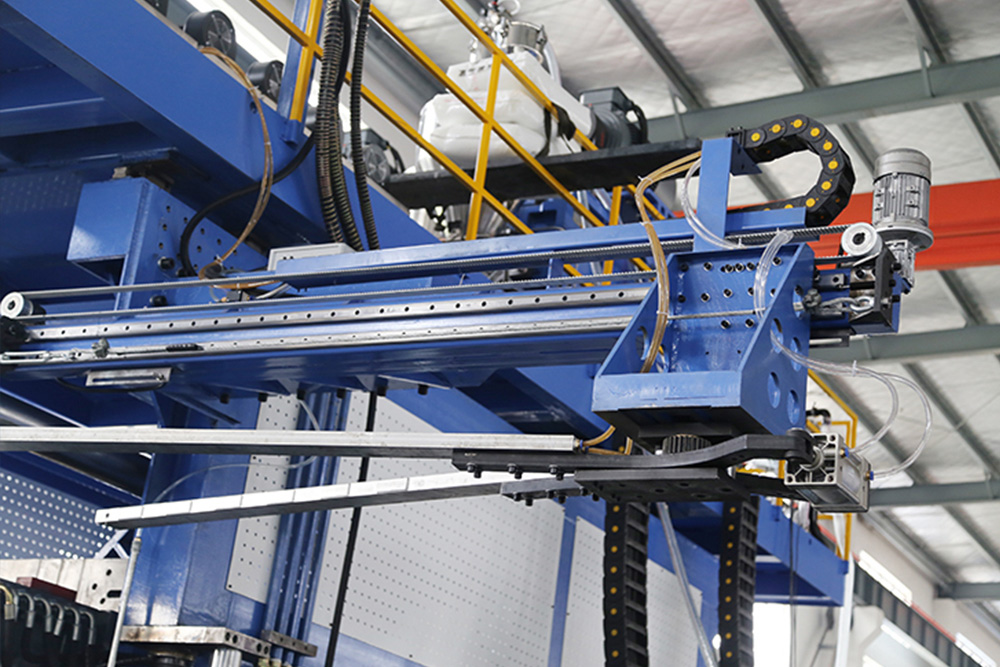 Máquina para fabricar moldes por soplado y extrusión de contenedores de plástico de 1000 litros de HDPE Ibc Tote