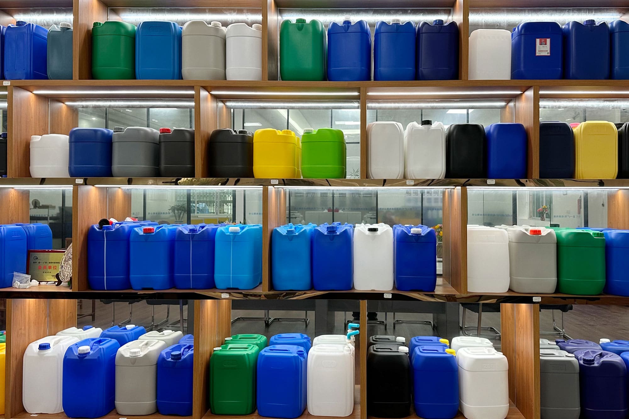 Máquina de alta velocidad 3072pcs del moldeo por insuflación de aire comprimido del tambor del bidón de 20L 25L 30L por día