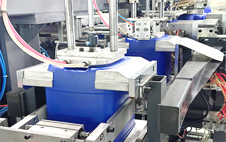 Máquina totalmente automática para fabricar bidón: planificación laboral, seguridad y automatización posterior para embalaje industrial